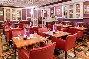 River Island Hotel