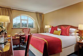 Killarney Avenue Hotel