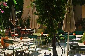 Hotel Can Abril