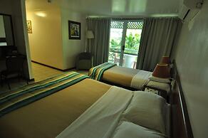 Madang Resort