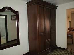Imperial Royale Hotel