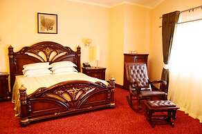 Imperial Royale Hotel