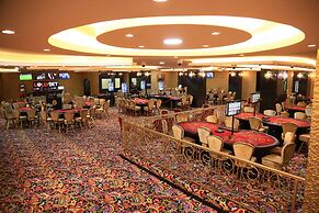 Imperial Royale Hotel