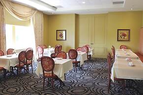 Monte Carlo Inn & Suites Downtown Markham