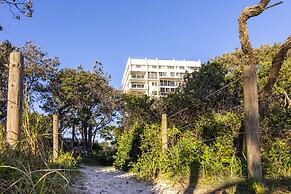 84 The Spit Holiday Apartments