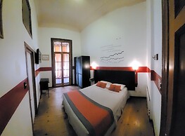 Maki Hostel Valparaiso
