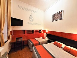 Maki Hostel Valparaiso