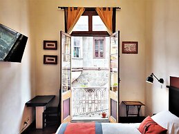 Maki Hostel Valparaiso