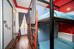 Maki Hostel Valparaiso