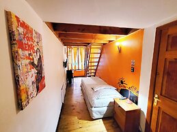Maki Hostel Valparaiso