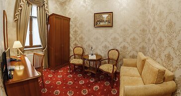 Chopin Hotel