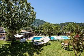 Paradise Inn