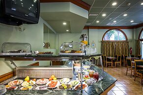 Paradise Inn