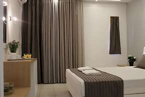 Zeus Hotel