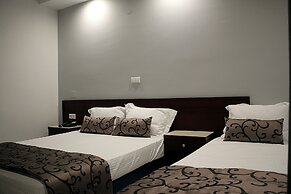 Zeus Hotel