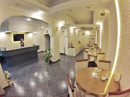 Anil Hotel