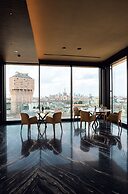 Uptown Palace