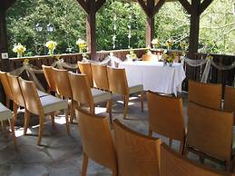 The Mill House Inn