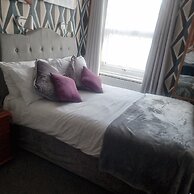 Driftwood Hotel