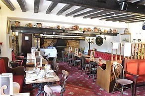 The Red Lion