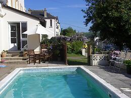 Saffron House Hotel