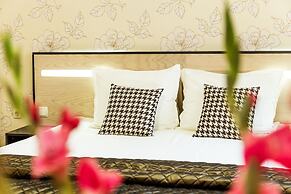 City Avenue Hotel