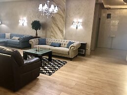 City Avenue Hotel