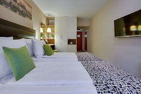 Hotel Pinija