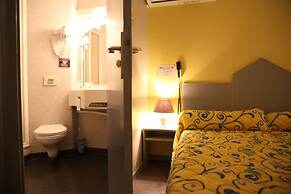 Crau Hotel