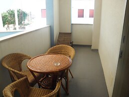 Blue Sky Hotel