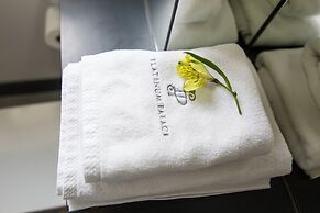 Platinum Residence Boutique Hotel