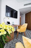 Platinum Residence Boutique Hotel