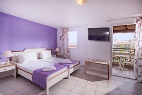 Primavera Beach Hotel