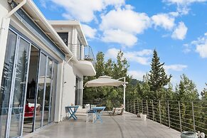 Serenity Boutique Hotel