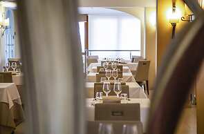 Tropis Hotel