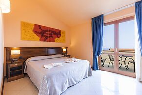 Tropis Hotel
