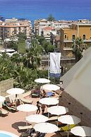Tropis Hotel