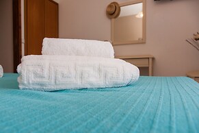 Argo Apartments