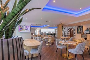 Ramada Encore by Wyndham Leicester City Centre