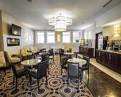 Comfort Hotel Bayer's Lake