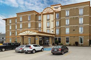 Comfort Hotel Bayer's Lake