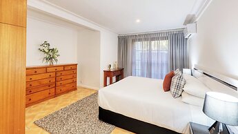 Mt Tamborine Stonehaven Manor