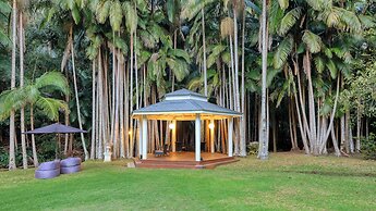 Mt Tamborine Stonehaven Manor