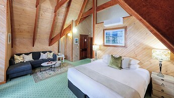 Mt Tamborine Stonehaven Manor