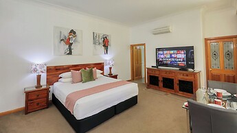 Mt Tamborine Stonehaven Manor