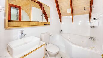 Mt Tamborine Stonehaven Manor