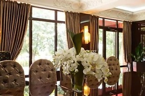 Maxim Pasha Hotel