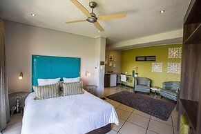 La Roca Guest House