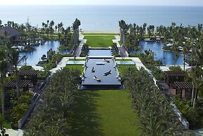 Renaissance Sanya Haitang Bay Resort