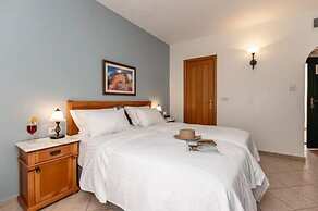 Naxos Resort